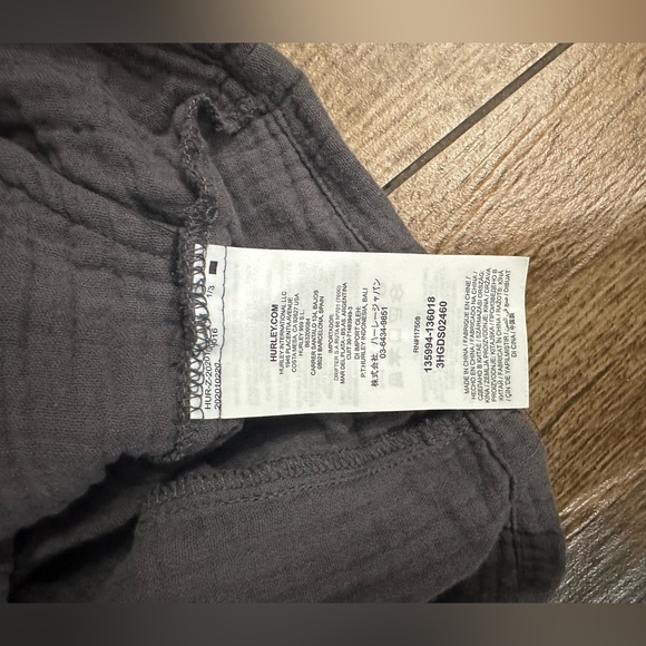 Hurley Womens Naturals Romper Medium in Thunder gray, Beachy Romper - Picture 8 of 9